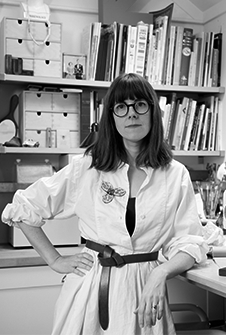 Zoe Arnold_portrait